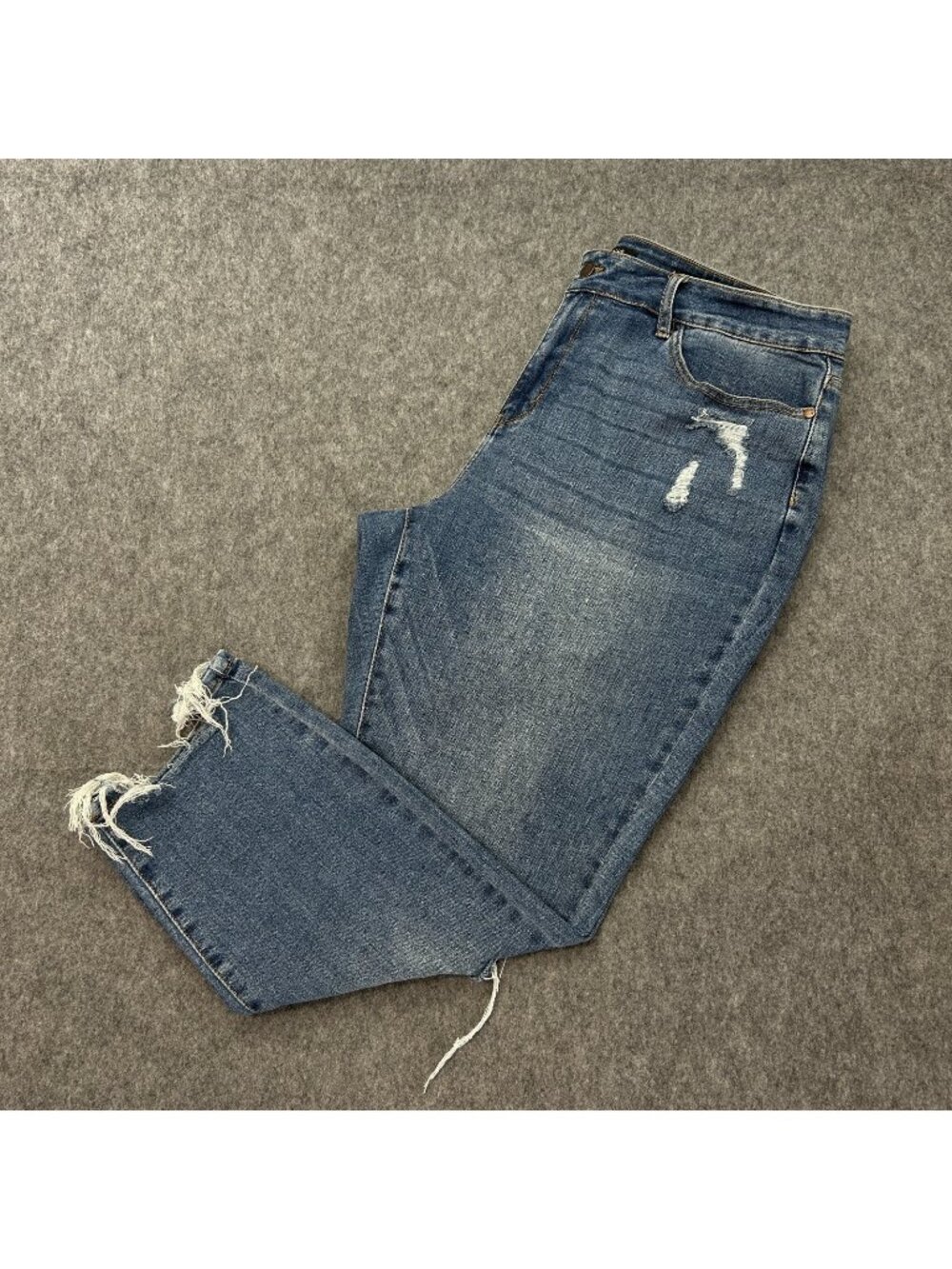 Judy Blue Slim Fit Jeans Women's Size 20W Destructed Hem Distressed Denim